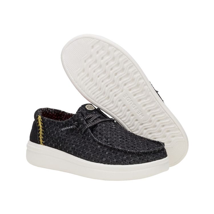 Wendy Rise Perf Canvas - Black