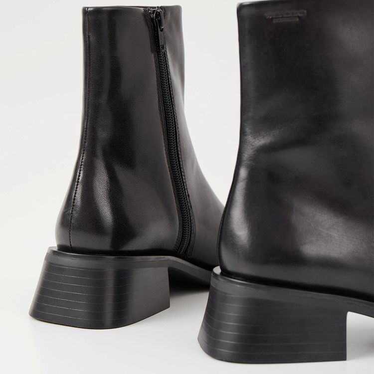BLANCA - Black