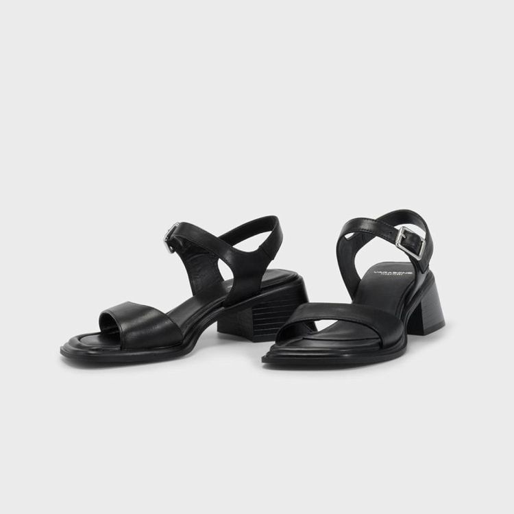 INES - black