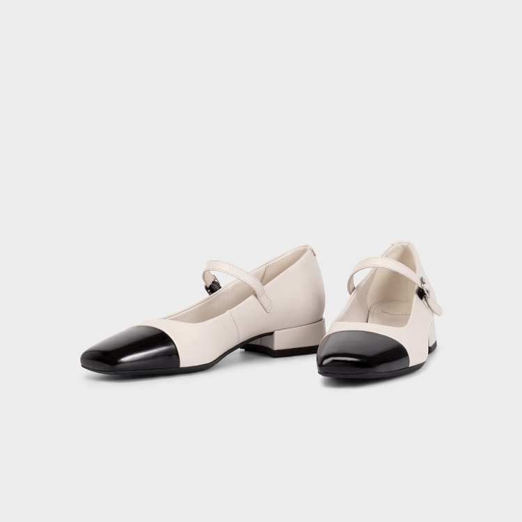 DEBBI - white/black