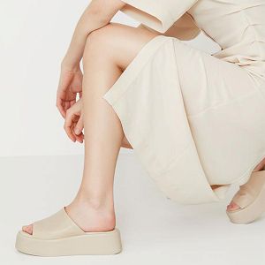 COURTNEY - off white