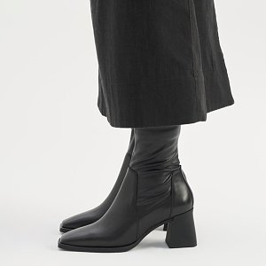 HEDDA - black