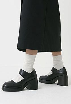 BROOKE - black